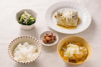 糖質は摂りかた次第。ベストなダイエット食は「一汁三菜」