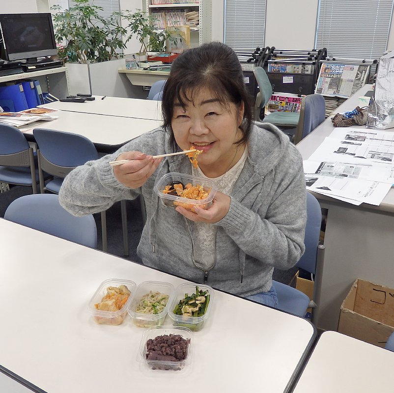 編集部でのランチでも「やせおか」を実践