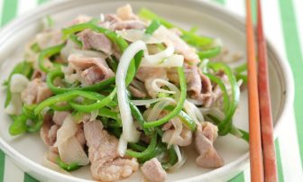 【夏野菜の痩せレシピ】糖質の代謝を促す「ピーマンと豚肉のしょうが炒め」