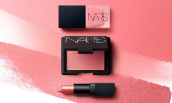 ほのかな色気が香るピンク。「NARS」の「ORGASM」に3つのアイテム