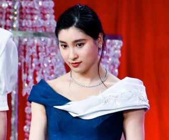 土屋太鳳と北川景子は美脚、新垣結衣は美背中！女優たちの美の競演