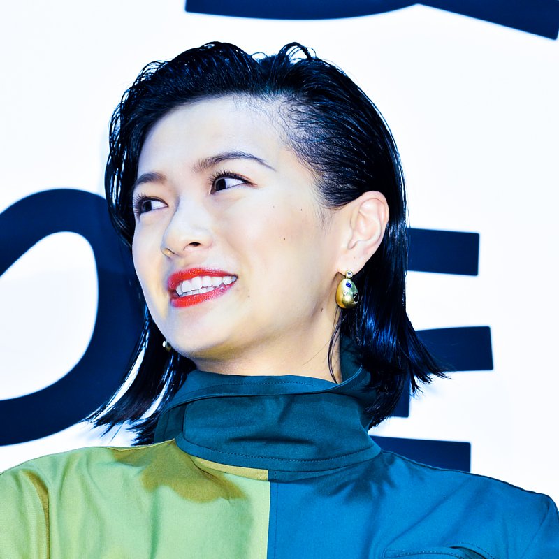 榮倉奈々