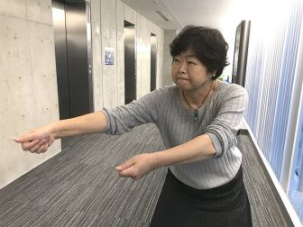 61歳女性記者、時給1000円の肉体労働を3日間続けたら体重はどうなった？