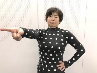 61歳オバ記者、ZOZOSUIT着用で計測されたサイズに「間違ってる！」と激怒