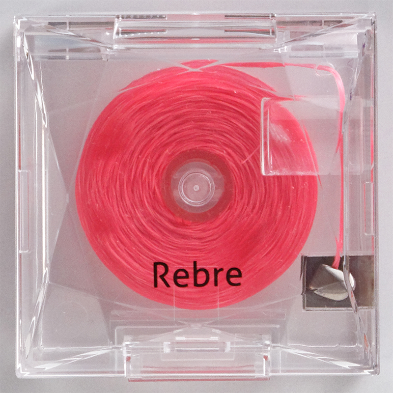 『デンタルフロス Rebre』1620円／オカムラ