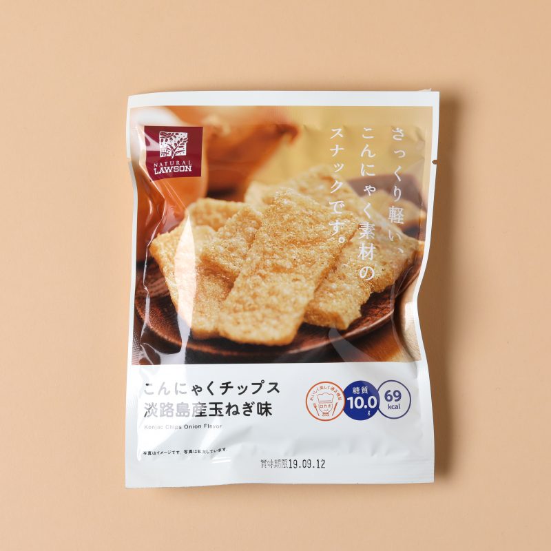 ローソンのこんにゃくチップス　淡路島産玉ねぎ味