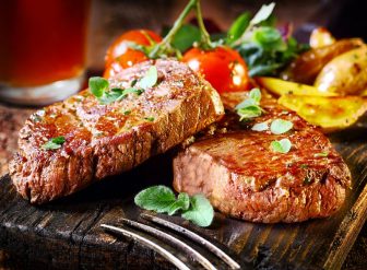 【ミートファーストダイエット】が注目！肉を先に食べて痩せる理由と方法とは？