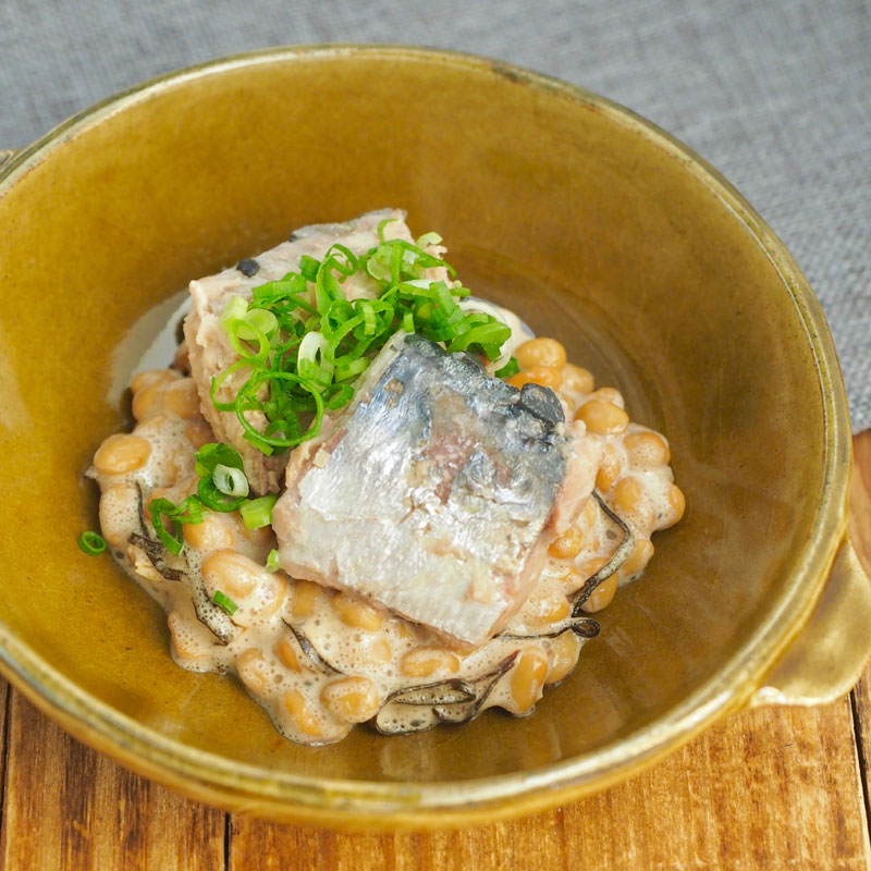 黒酢×魚のオイル「さばの納豆ボウル」