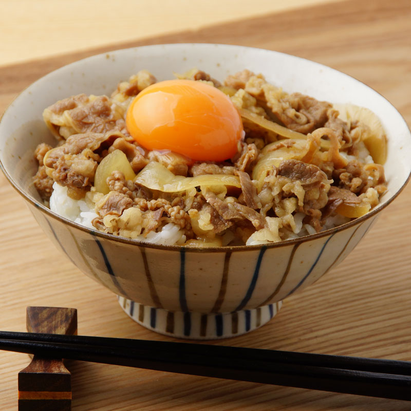 卵のせ牛丼