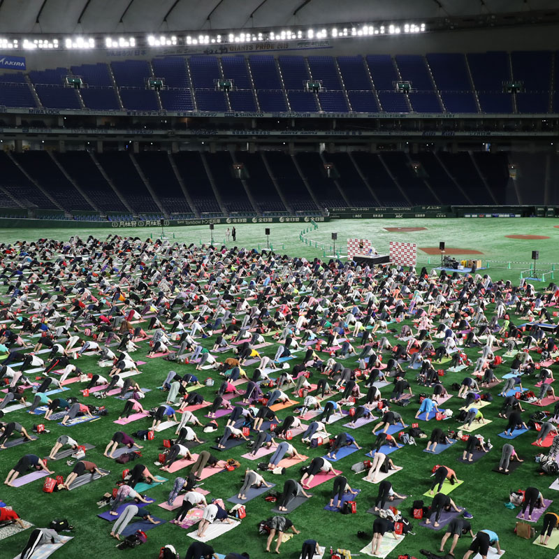 東京ドームで行われた『JEXER TOKYO DOME NIGHT YOGA 2019』