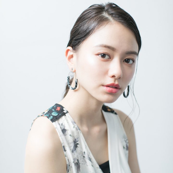 山本舞香