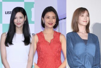 橋本マナミは胸元を見せた赤のタイトミニ！美女4人の【ファッションチェック】