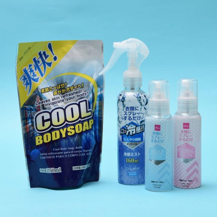 左から、『COOL BODY SOAP（クールボディソープ）』250ml 108円（税込）、右『冷感ミスト』各108円（税込）