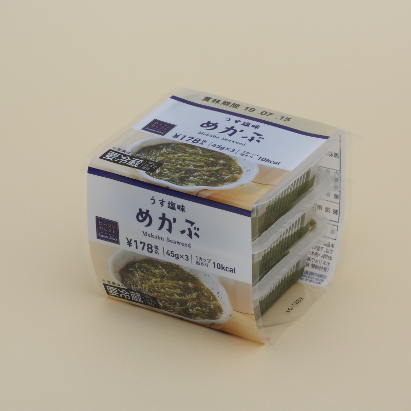 『味付めかぶ　うす塩味　45g×3』（ローソン）178円(税込)