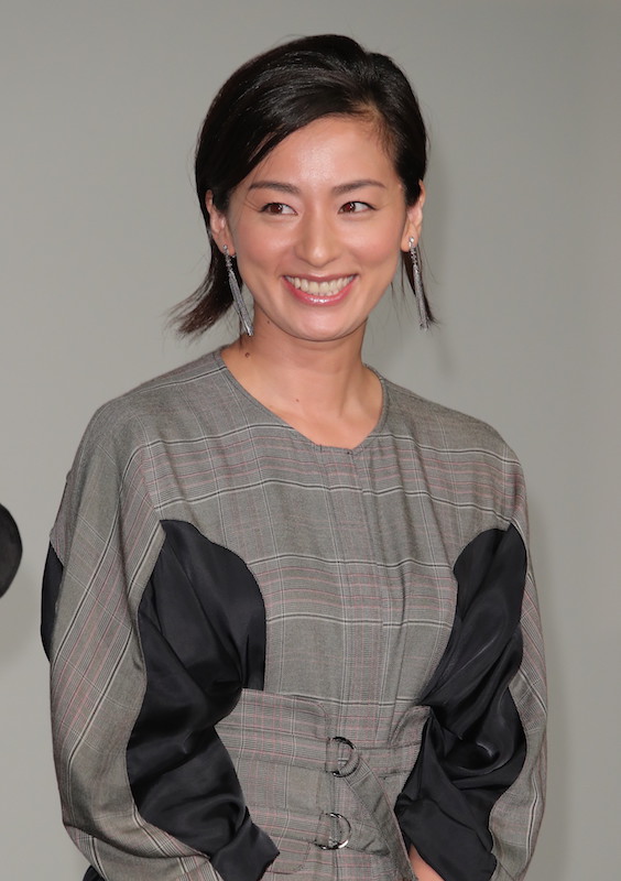 尾野真千子