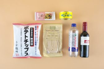 【美のプロが愛するコンビニ飯】無添加ポテチ、赤ワイン、シリアルバーなど6品を美容家がおすすめ…