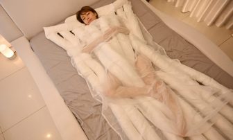 快眠グッズを厳選！マットレス、枕、”香り”など睡眠環境を整えて朝までグッスリ