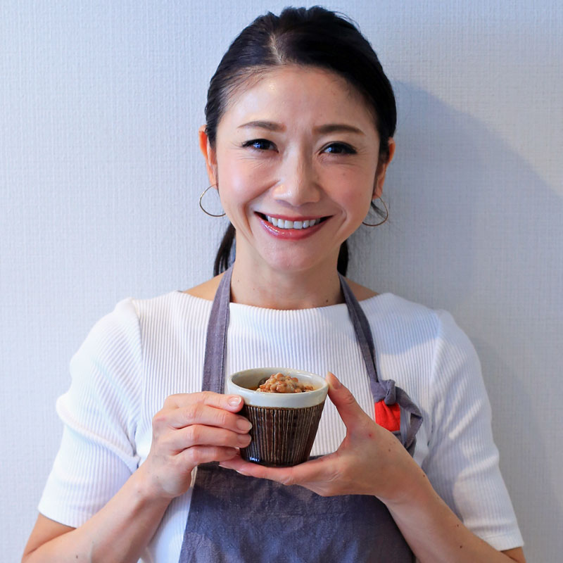 市橋有里がレシピ考案した「納豆タンタンスープ」