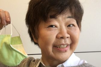 63歳オバ記者、コロナ太りを食事で解消!?「オバノマスク」も作り始める