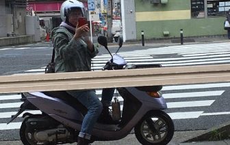 63歳オバ記者、原付バイクで爆走！埼玉のIKEAにGo To中にトラブル発生!?　