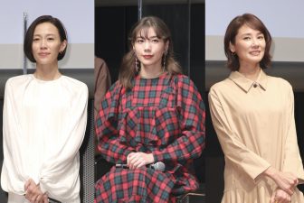 仲里依紗、木村佳乃、吉田羊、羽田美智子の秋色フレアワンピの着こなし術【ファッションチェック】