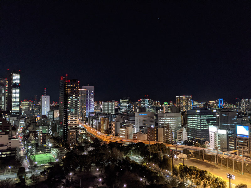 レインボーブリッジも見える夜景は、何よりもご馳走！