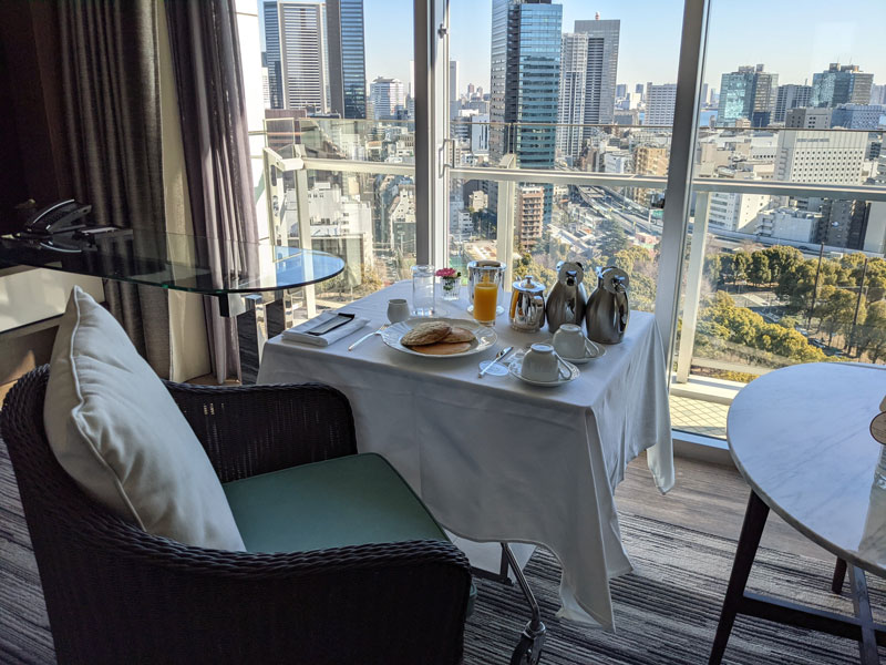 ※時間とともに変わる美しい景色は心の栄養に。長く過ごす客室なので眺望のよいパノラミックツインルームはおすすめ