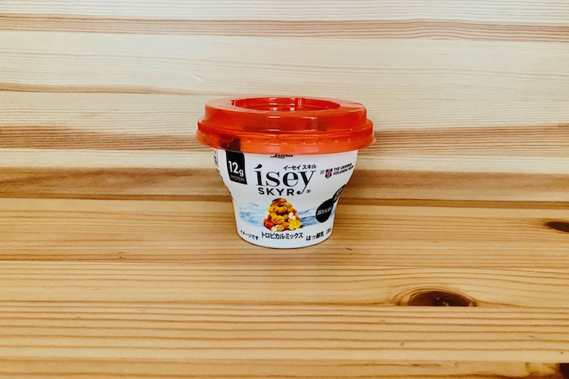 日本ルナのIsey SKYR トロピカルミックス