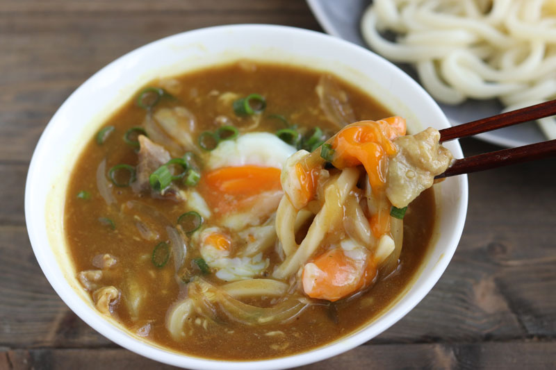 もあいかすみがレシピ考案したカレーつけうどん