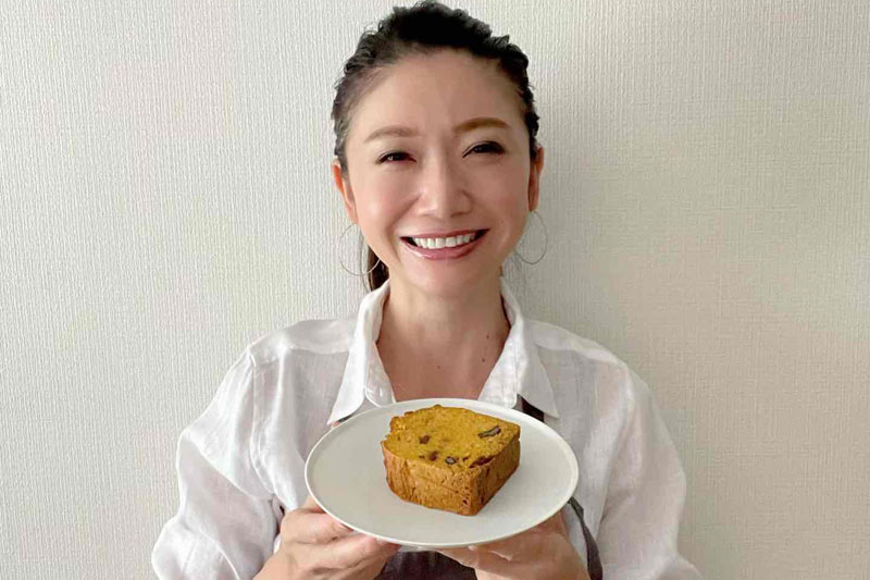 市橋有里がレシピ考案した「キャロットシナモンケーキ」