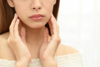 乾燥肌を体の内側から改善するには？薬剤師が体質別におすすめする漢方薬