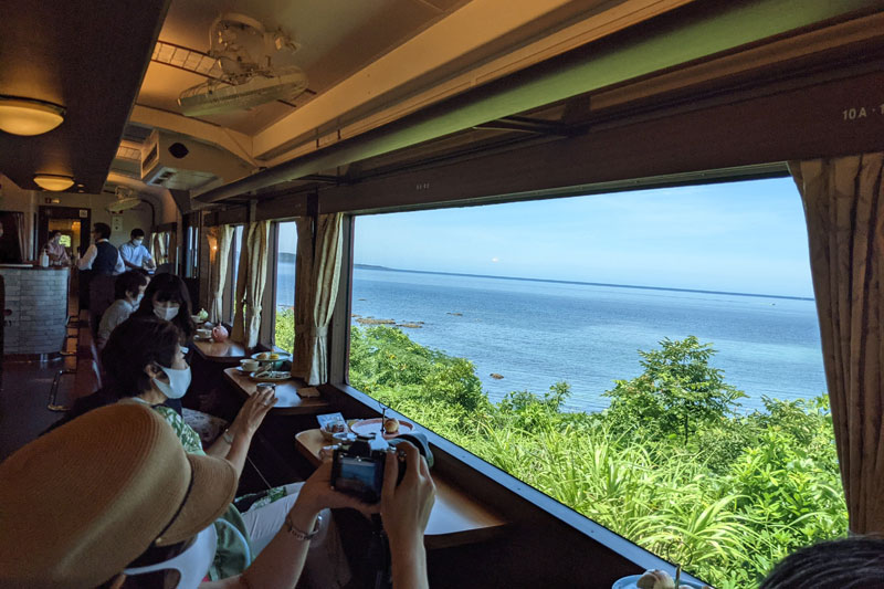 観光列車「〇〇のはなし」から見える景色