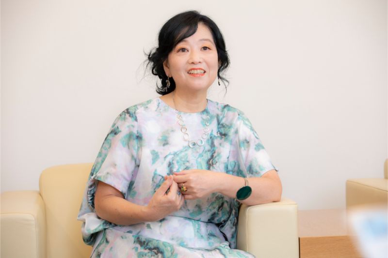 岡田晴恵さん