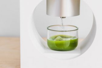 手軽に抹茶ドリンクを楽しめる「抹茶マシン」が登場！茶葉からひきたての本格的な味に