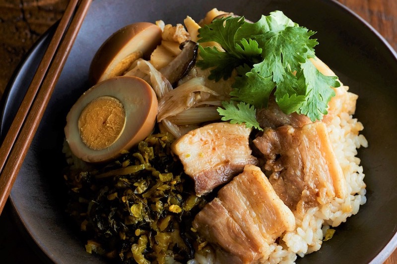 炊飯器で作るルーロー飯