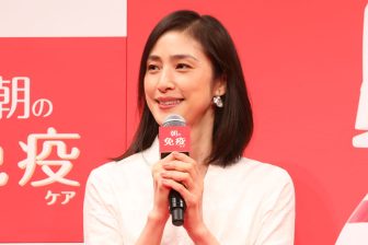 天海祐希が明かした1日のスケジュール｜健康のために「絶対に欠かさない」習慣とは？