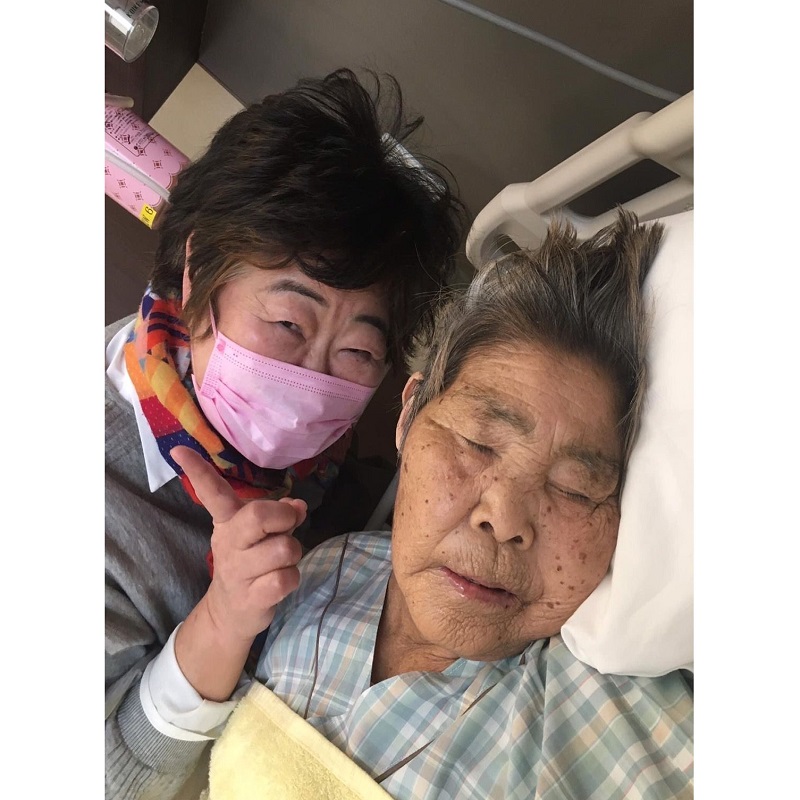 生前、2人で撮った最後の写真