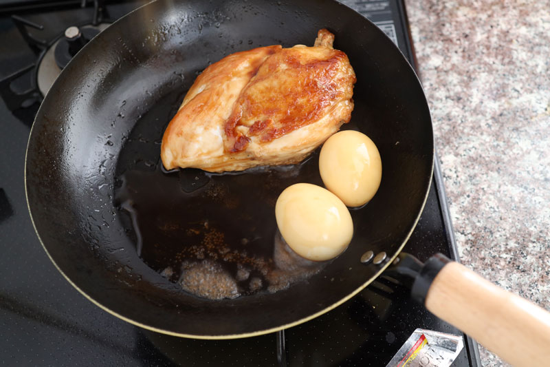 「焼豚風 鶏の照り焼き」