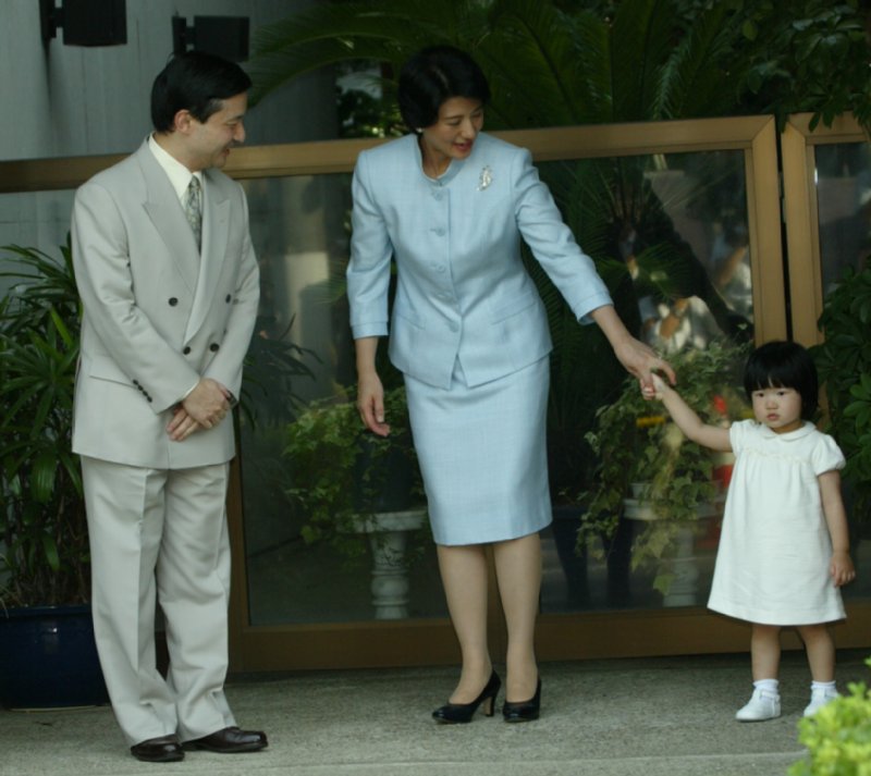 天皇陛下、雅子さま、愛子さま