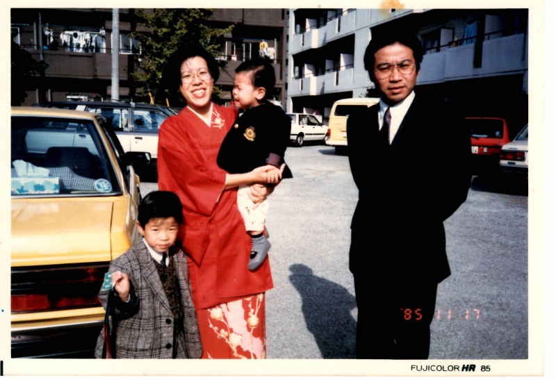 西さんと旦那さん、2人の息子