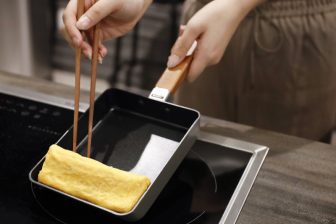 お弁当や1人分のランチ作りにぴったり！「ちょこっとフライパン」が登場