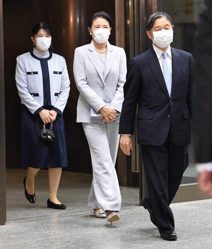 雅子さまのスーツはこれまでもご着用のお気に入りの1着（2022年11月24日、Ph／JMPA）