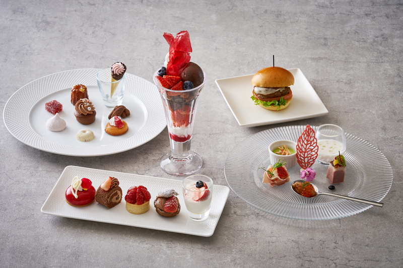 いちごのアフタヌーンティースイーツコース「Fraise rouge et Chocolat」