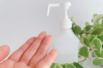 節約のプロが「費用対効果は十分」と愛用するアルコール除菌スプレーは？