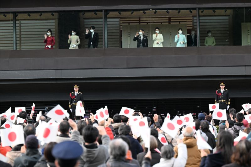 例年より参賀者の数を減らして実施された（2023年1月２日、Ph／JMPA）