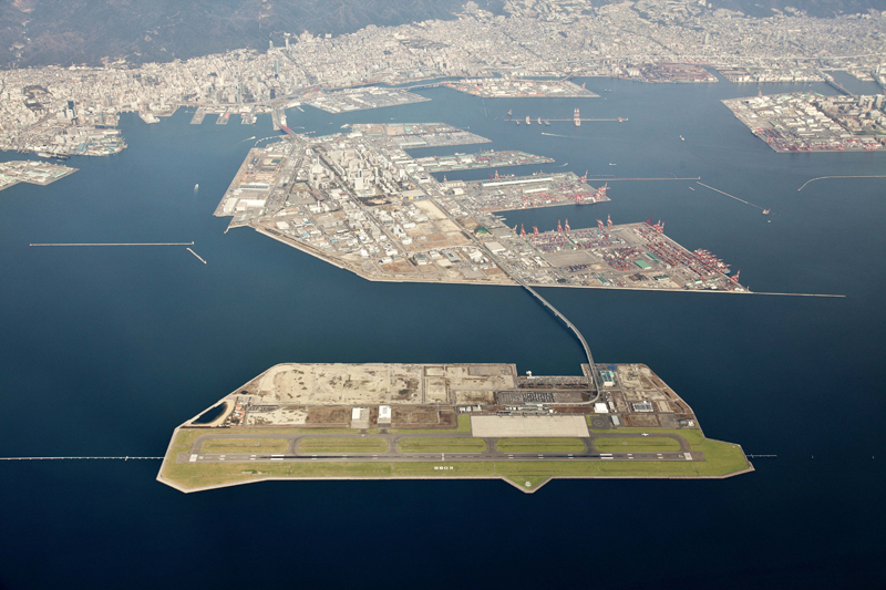 機能的で美しい神戸空港の魅力とは？（写真提供：関西エアポート株式会社）