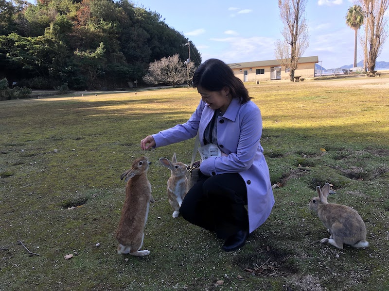 餌はあらかじめ購入してから大久野島へ向かおう（大久野島：広島県）