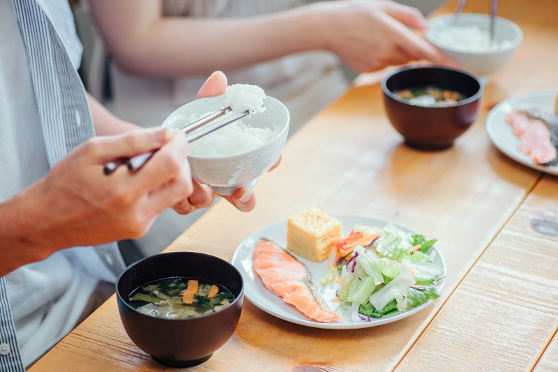 “長生きする食べ方”とは？（Ph／PhotoAC）