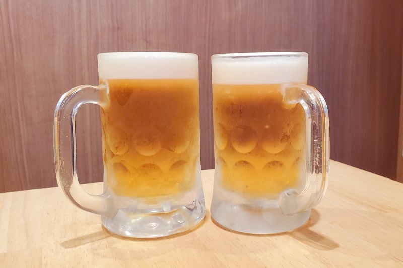 激痛のきっかけはビールかコーヒー。わかってるのにやめられなかった（Ph／photoAC）