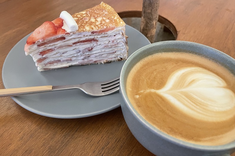 ケーキと飲み物